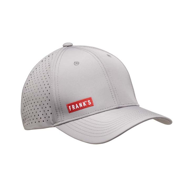 Casquette de baseball légère en tissu pongé 130gsm avec dos en maille perforée pour une circulation optimale de l'air.