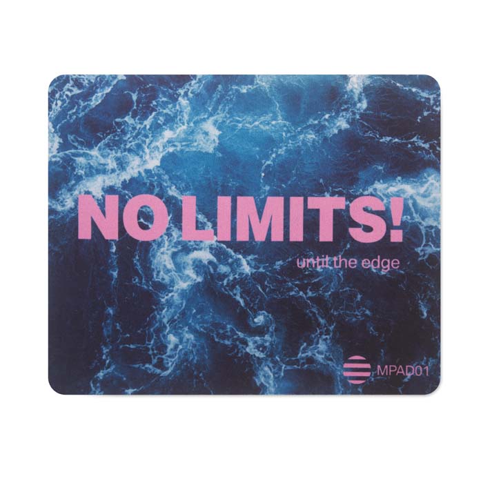 Tapis de souris en microfibre avec votre logo en quadrichromie sur la partie supérieure.