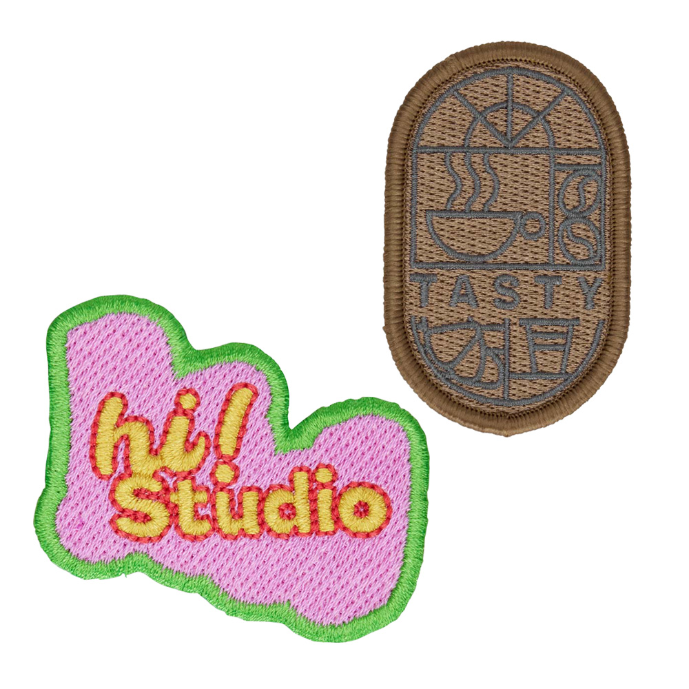 Écusson de forme personnalisée, avec bordure Merrow et logo brodé. publicitaire personnalisé - vue 1