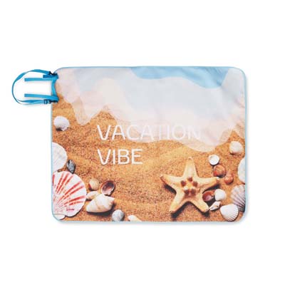 Couverture de pique-nique rembourrée et imprimée en quadri.