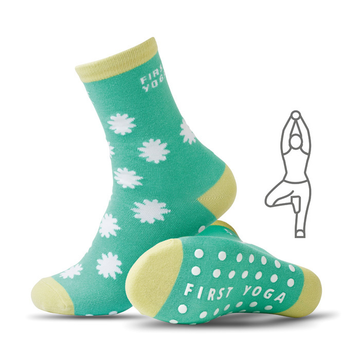 Chaussettes antidérapantes en coton jacquard. Le MOQ est de 50 paires par taille.