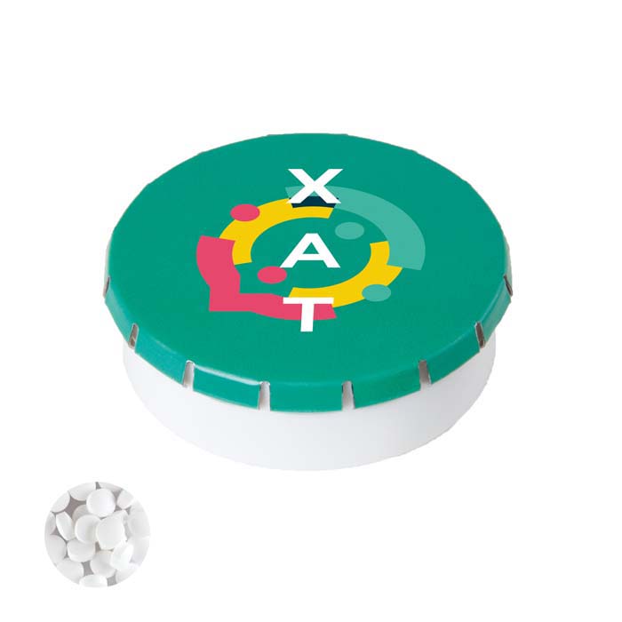 Env. 12gr. de bonbons à la menthe sans sucre dans une boîte en plastique et un couvercle en métal.
