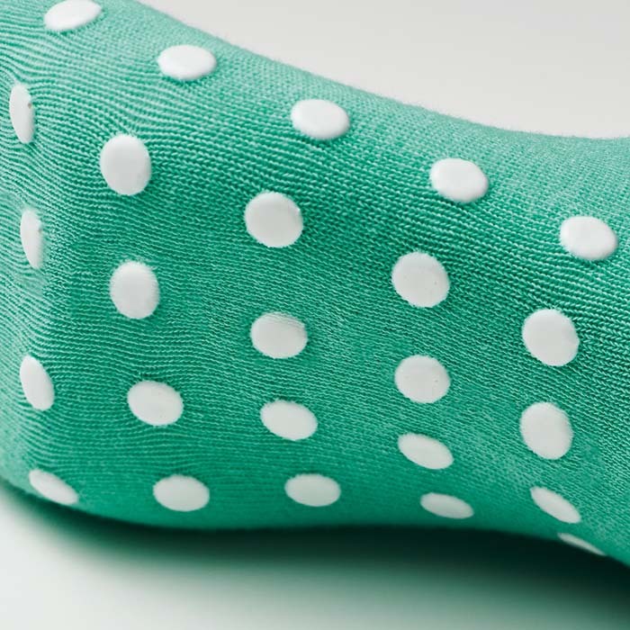 Socquettes antidérapantes en coton. Le MOQ est de 50 paires par taille. publicitaire personnalisé - vue 3