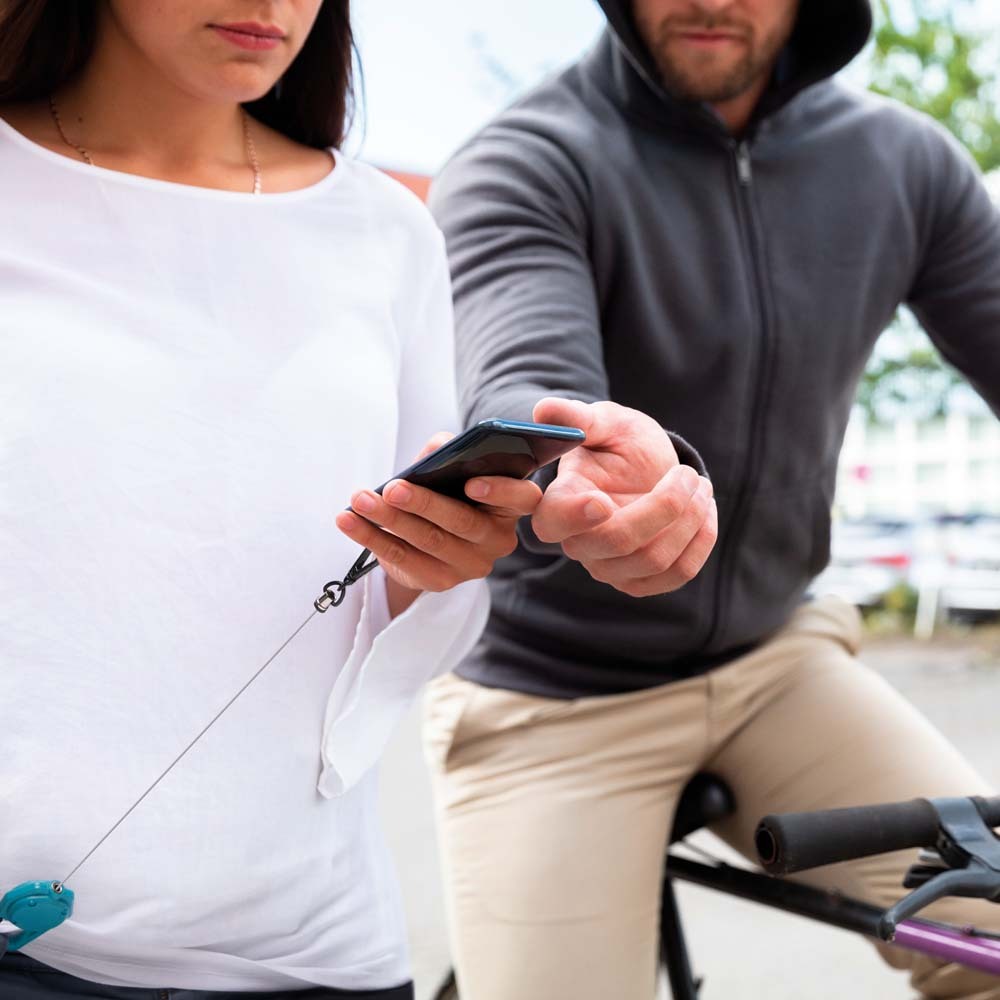 Porte-badge et porte-téléphone robuste anti-chute et antivol publicitaire personnalisé - vue 4