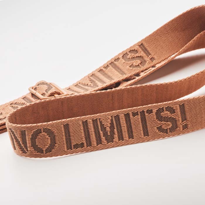 Cordon pour téléphone avec plaque métallique pour la gravure du logo. publicitaire personnalisé - vue 5